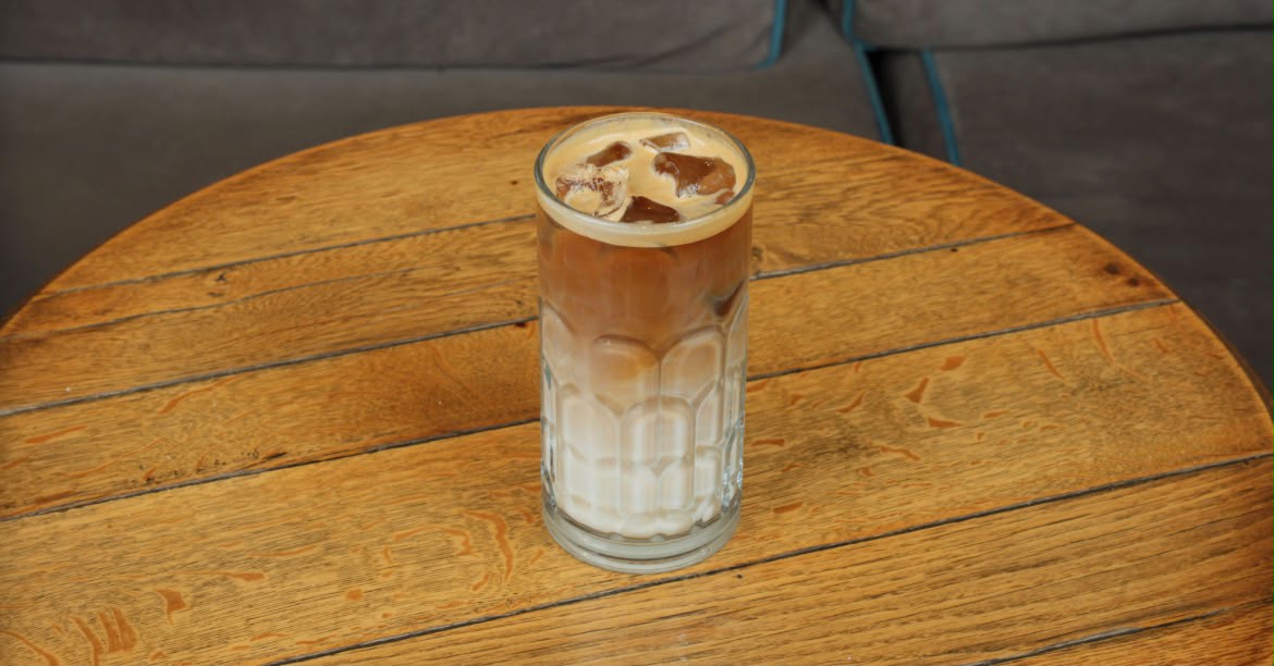 LATİFE KAVRULMUŞ BADEM LATTE 